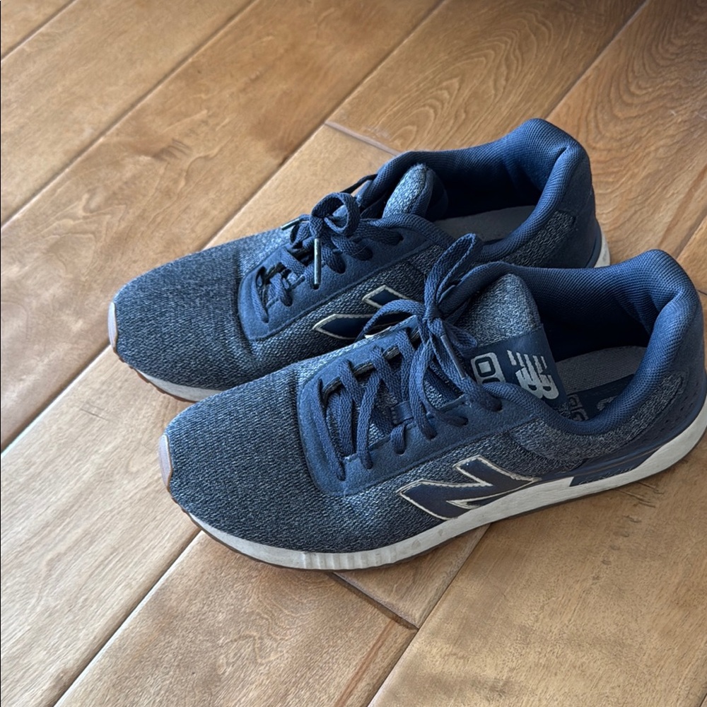 New Balance Dark Blue Athletic Shoes